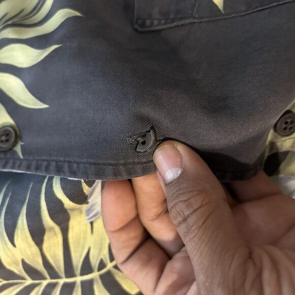 Quick Silver Edition Floral Hawaiian Short Sleeve‎ Shirt Size M Comfort Fit - Picture 8 of 8